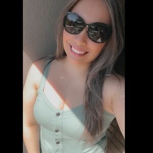 Meet your Posher, Stef